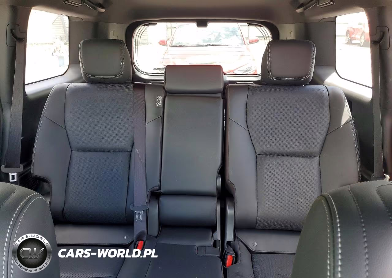2026 Toyota Land Cruiser Base VIN:JTEABFAJ9T5024809 - 10