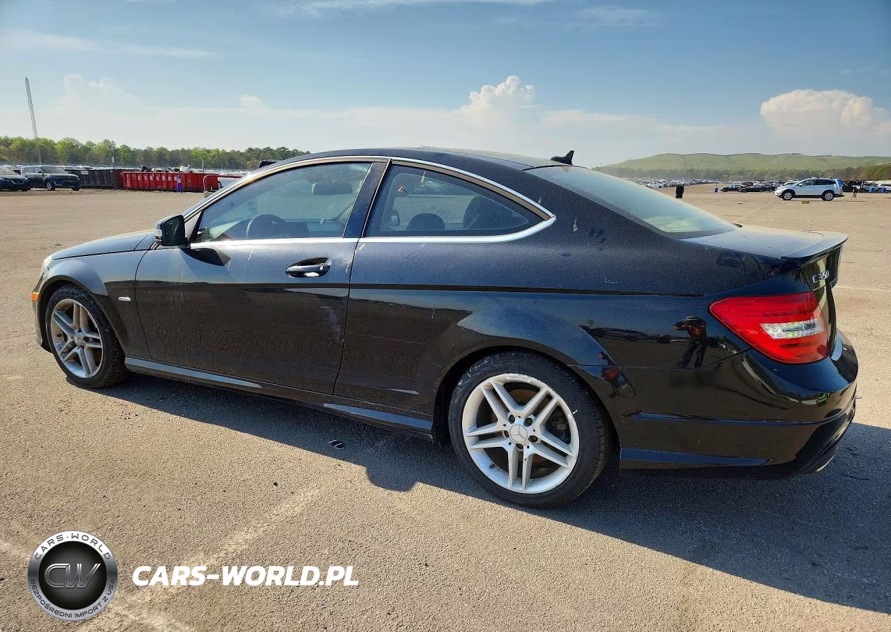 2012 Mercedes-Benz C 350 VIN:WDDGJ5HB5CF741055 - 2