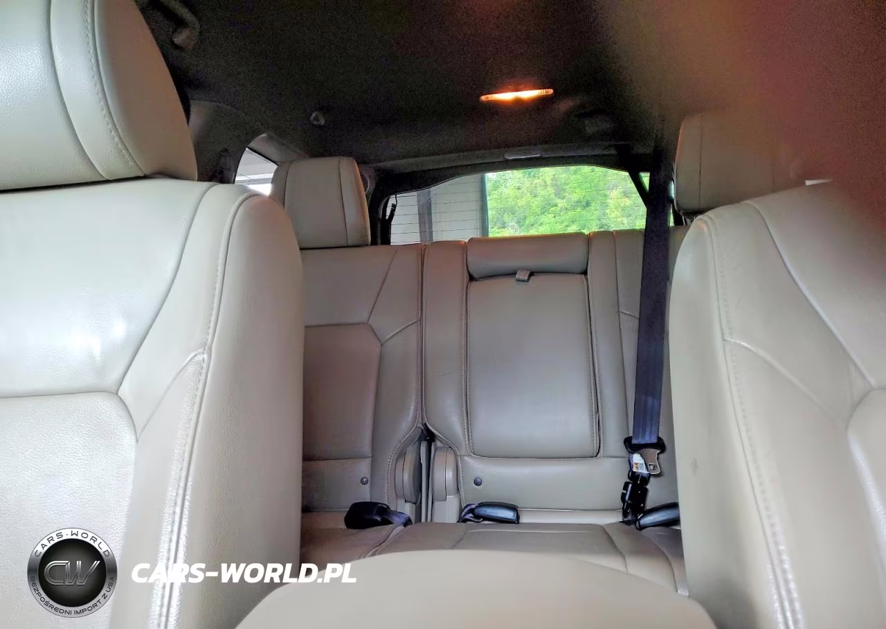 2015 Honda Pilot Touring VIN:5FNYF4H9XFB072877 - 10