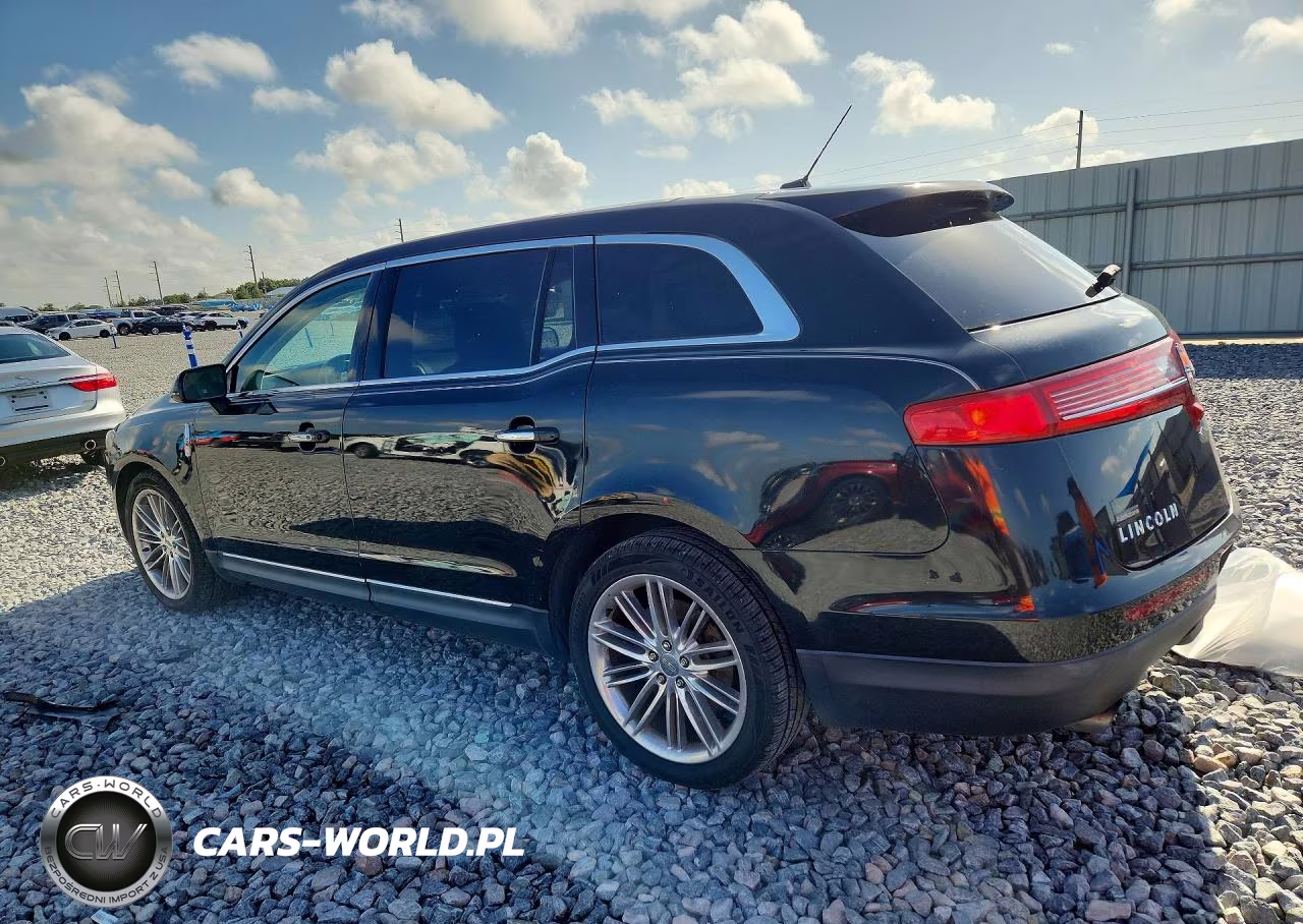 2013 Lincoln Mkt VIN:2LMHJ5AT1DBL56922 - 2
