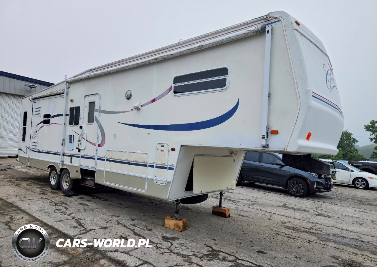 2001 Forest River Cardinal Camper – zdjęcie 1 z 10