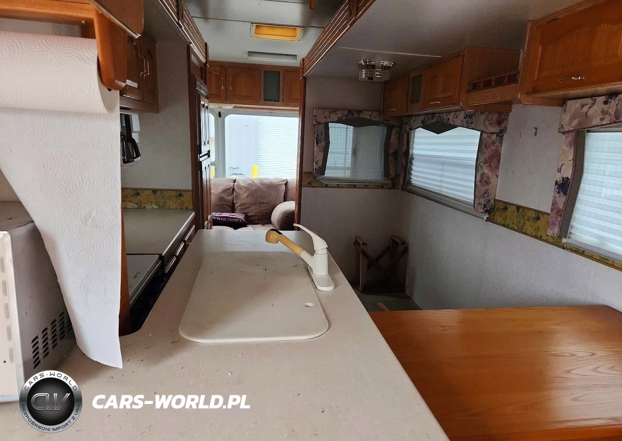 2001 Forest River Cardinal Camper VIN:4X4FCAH2X1G076700 - 6