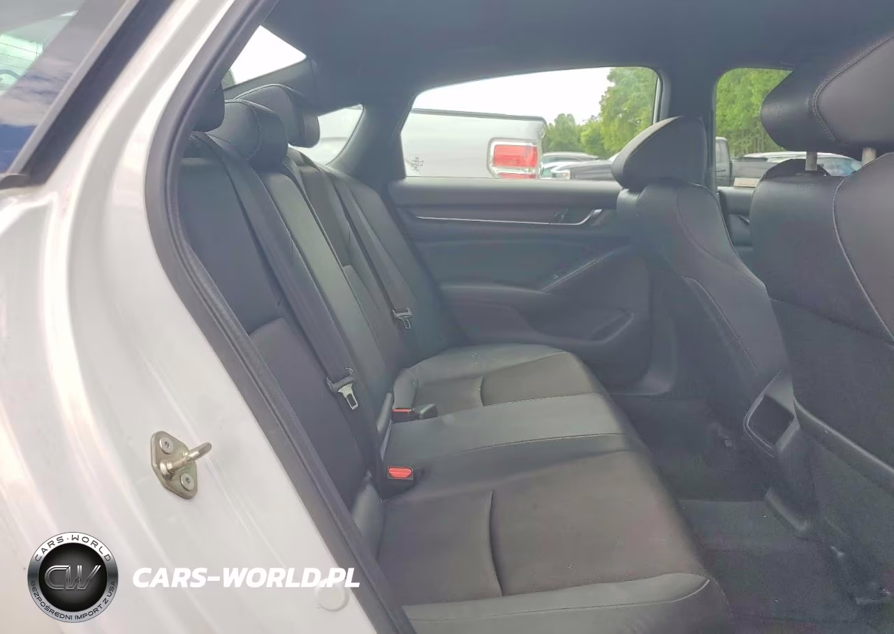 2019 Honda Accord Sport VIN:1HGCV1F3XKA151562 - 10