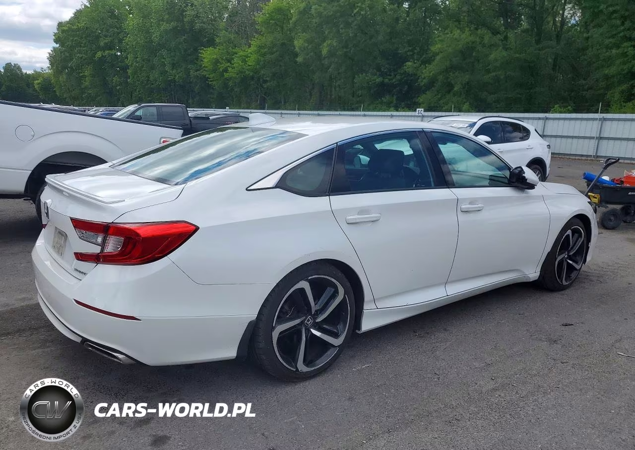 2019 Honda Accord Sport VIN:1HGCV1F3XKA151562 - 3
