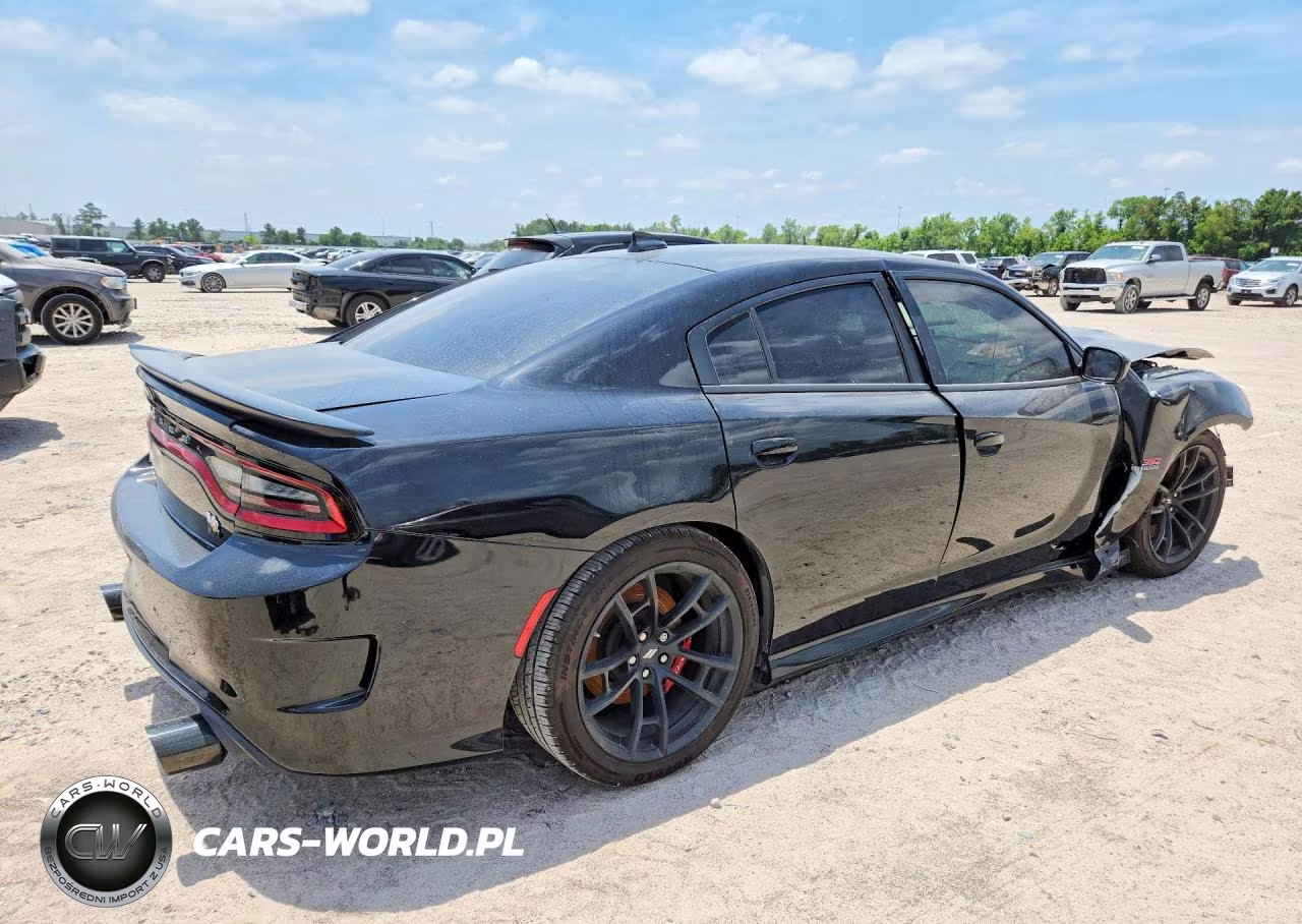 2022 Dodge Charger Scat Pack VIN:2C3CDXGJ1NH136038 - 3