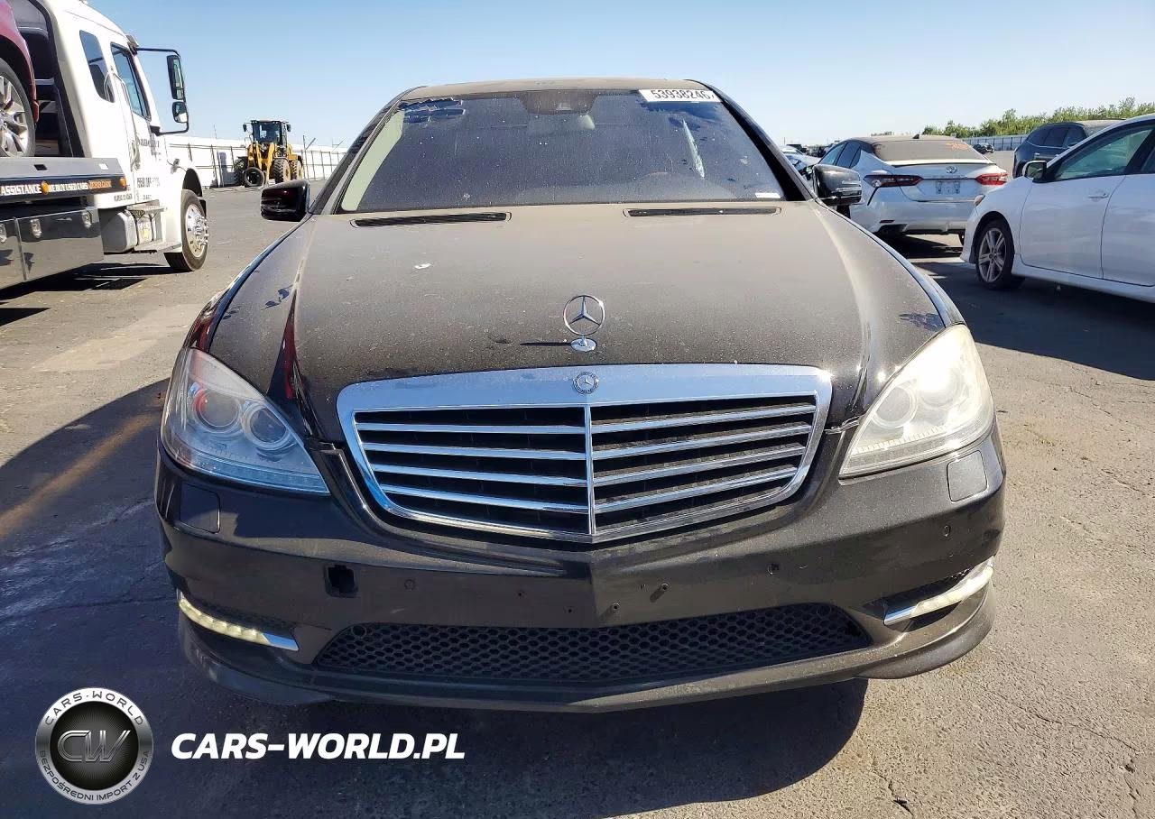 2011 Mercedes-Benz S 550 VIN:WDDNG7BB2BA361659 - 5