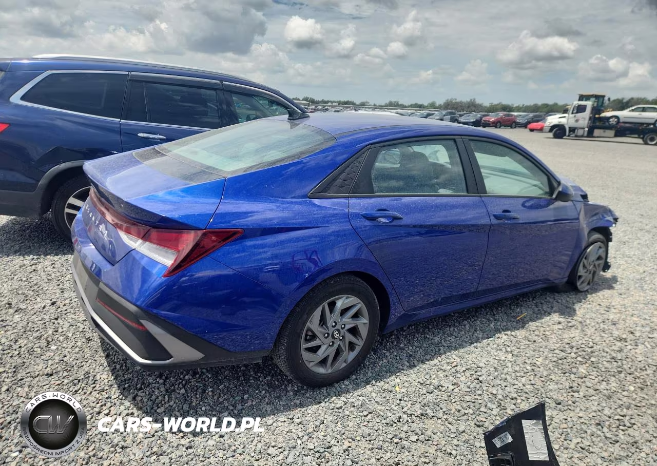 2024 Hyundai Elantra Sel VIN:KMHLM4DG5RU774603 - 3
