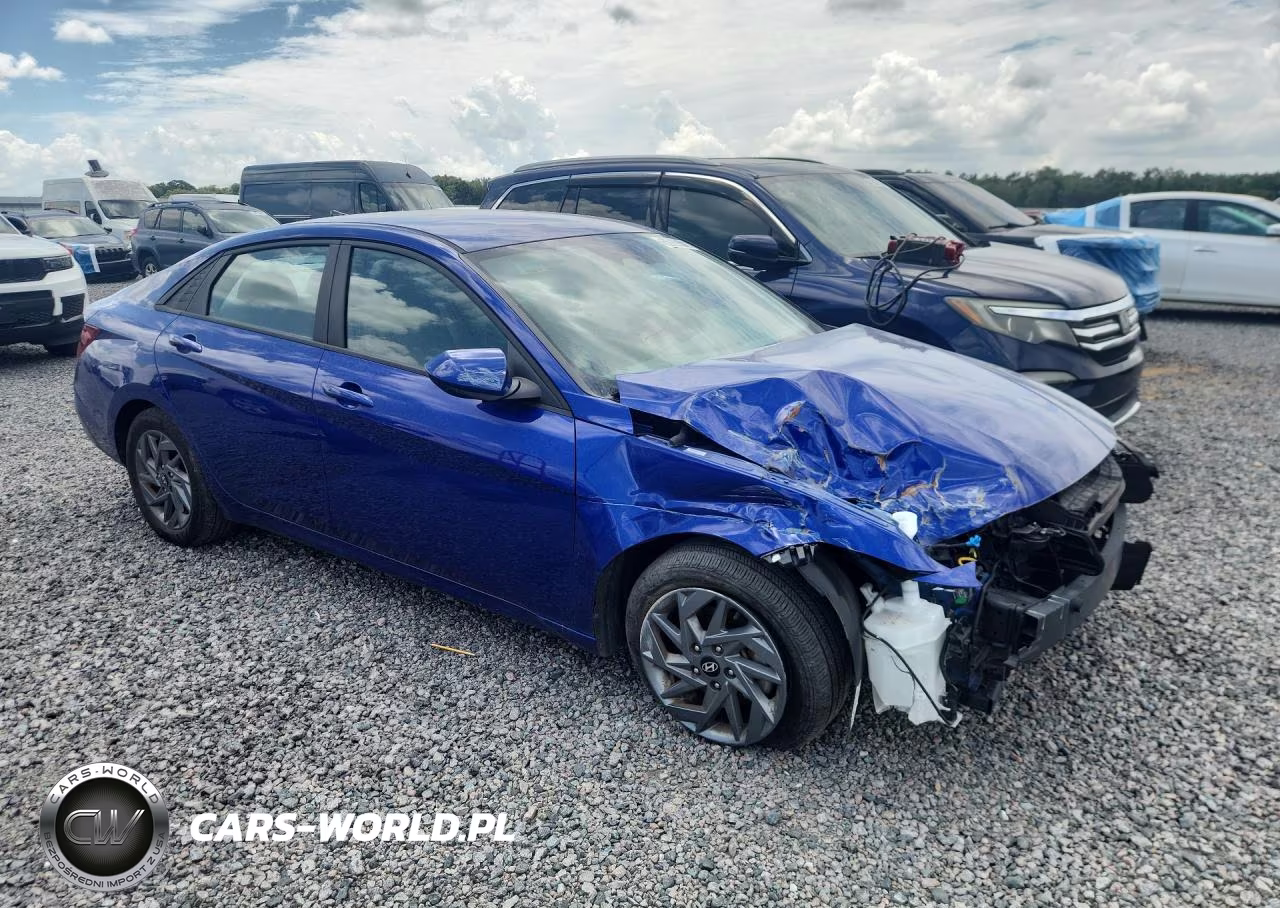 2024 Hyundai Elantra Sel VIN:KMHLM4DG5RU774603 - 4