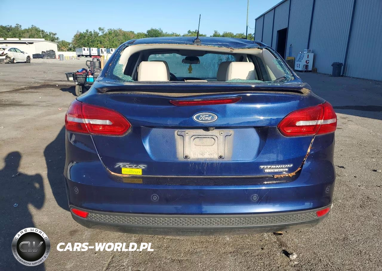 2016 Ford Focus Titanium VIN:1FADP3J28GL287925 - 6