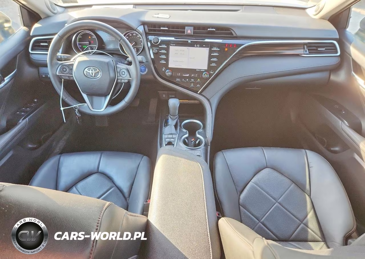 2018 Toyota Camry Hybrid Xle VIN:4T1B21HK4JU001141 - 8