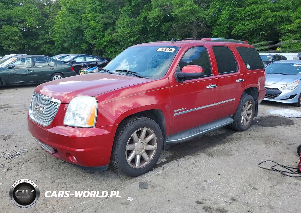 2013 GMC Yukon Denali – zdjęcie 1 z 13