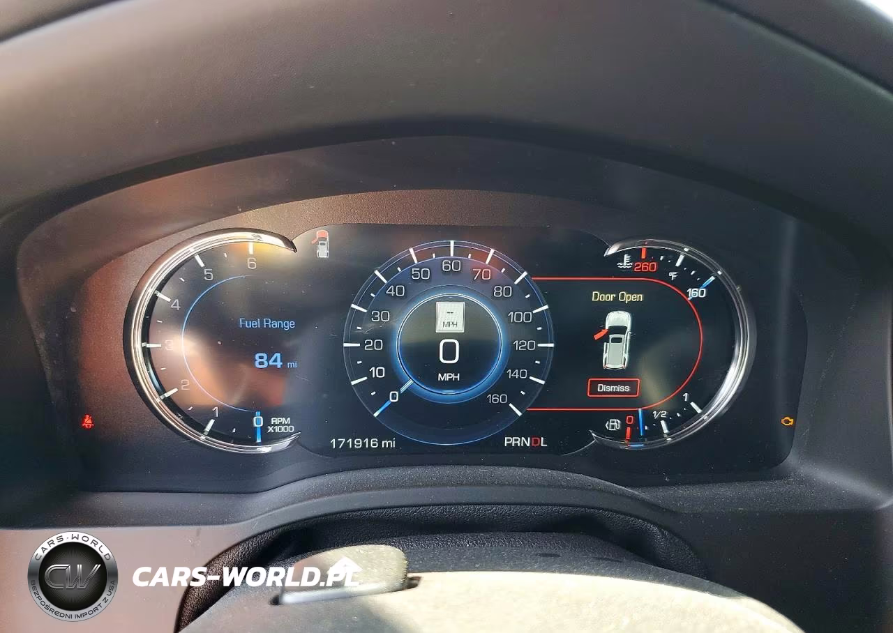 2018 Cadillac Escalade Platinum VIN:1GYS4DKJ1JR220300 - 9