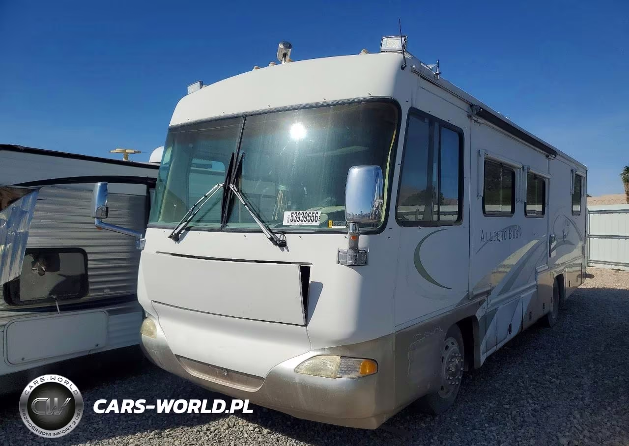 2000 Freightliner Chassis X Line Motor Home VIN:4UZ6XFBA5YCF99159 - 2