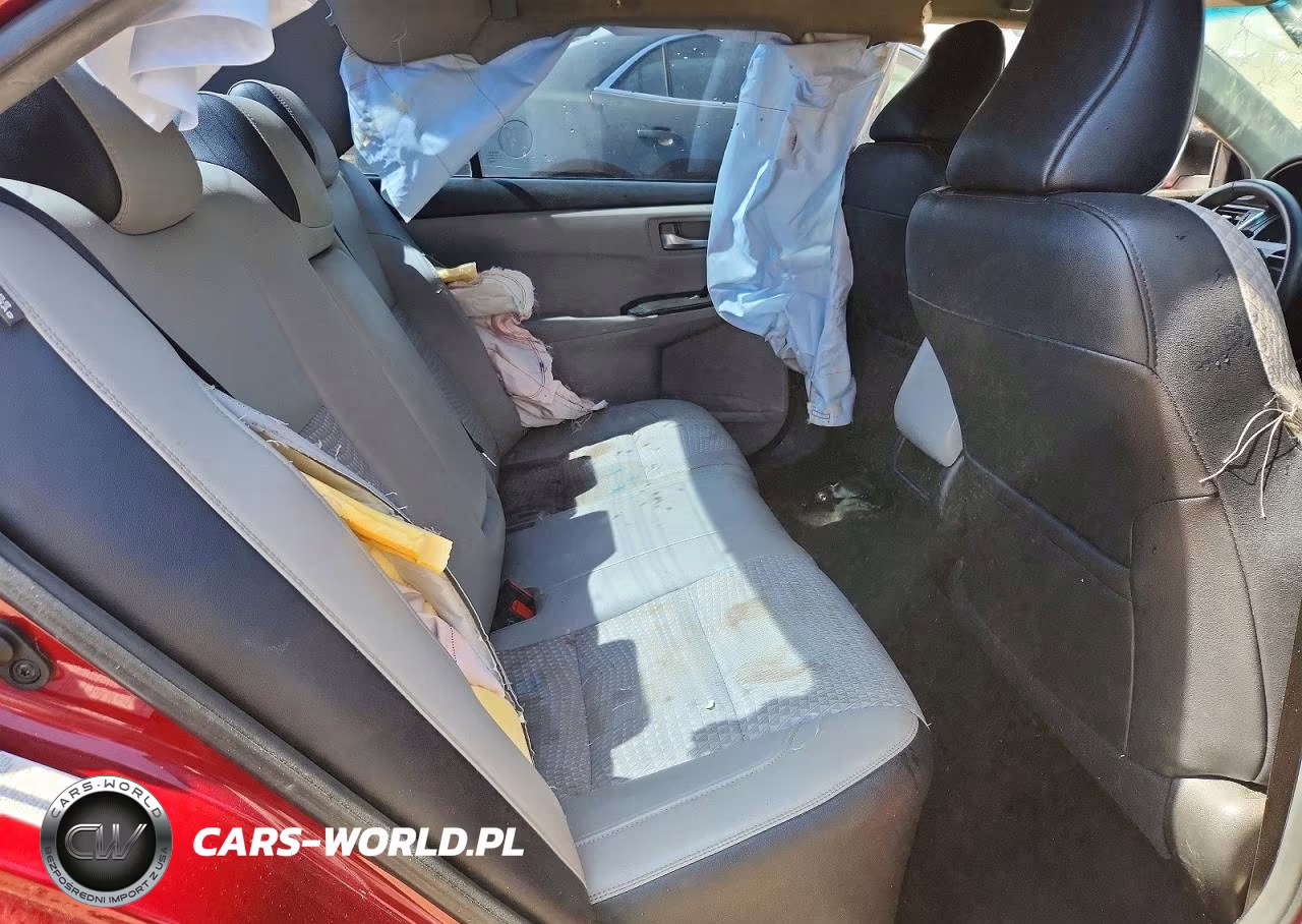 2015 Toyota Camry Se VIN:4T1BF1FKXFU894351 - 10