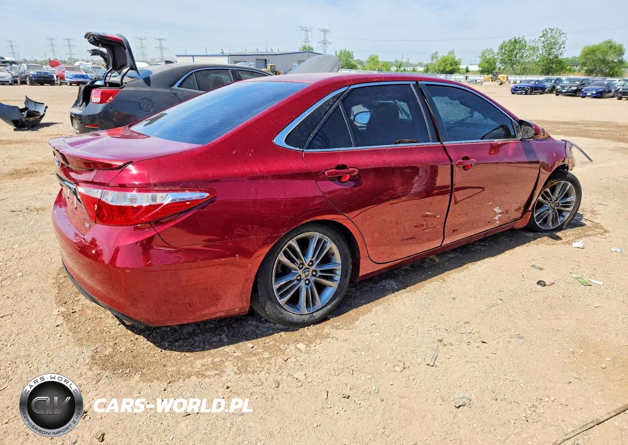 2015 Toyota Camry Se VIN:4T1BF1FKXFU894351 - 3