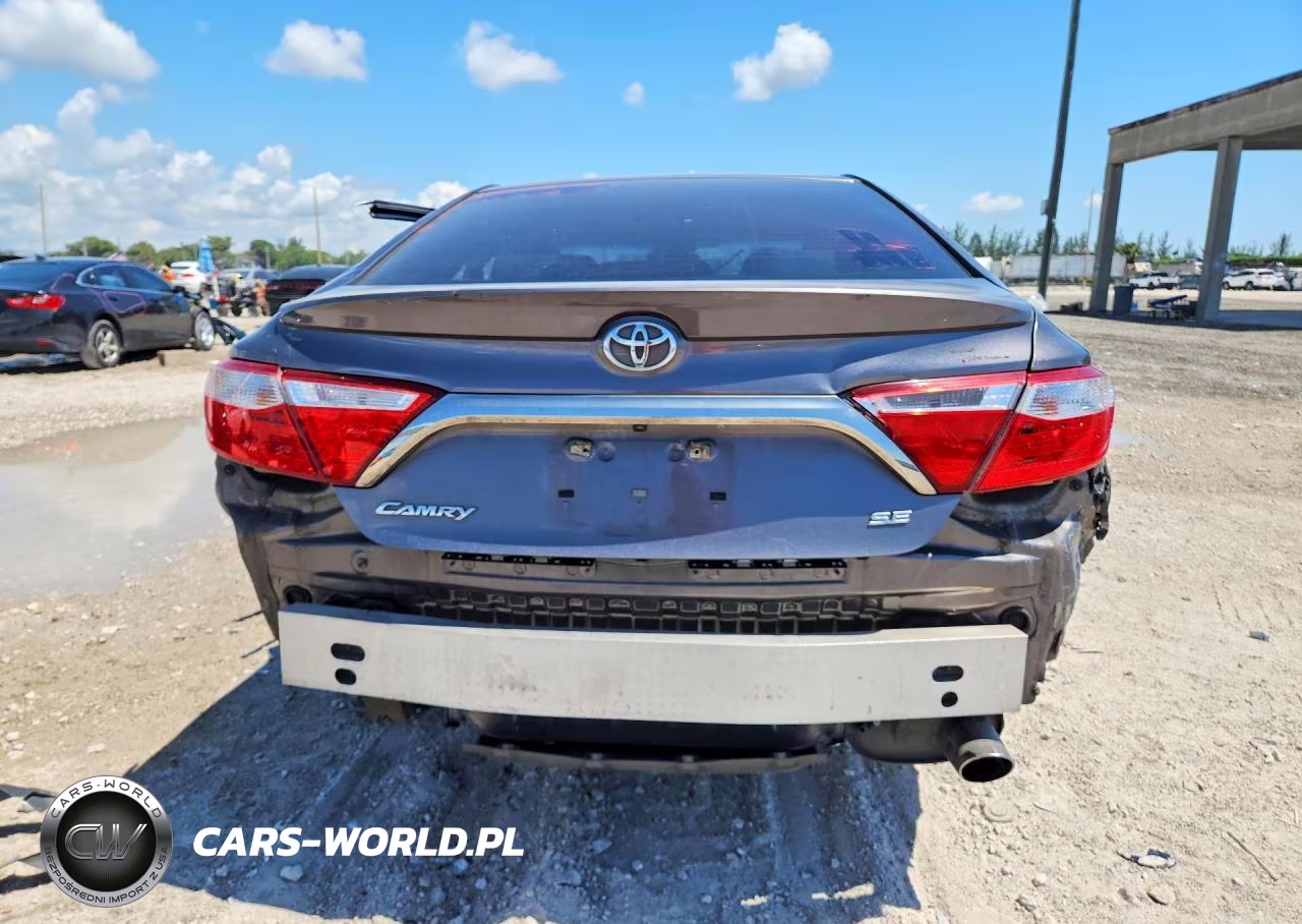 2016 Toyota Camry Se VIN:4T1BF1FK3GU251695 - 6