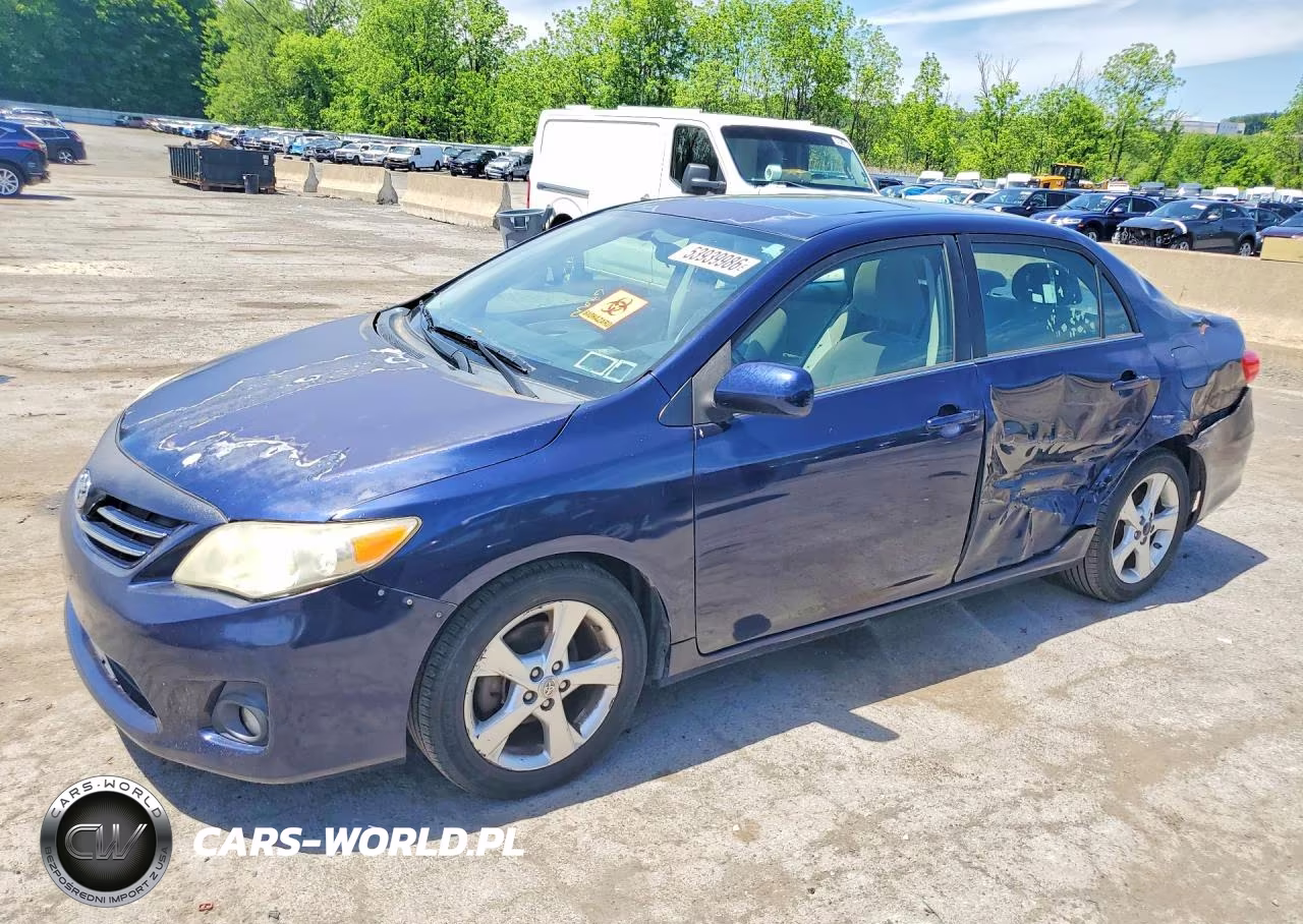 2013 Toyota Corolla Le – zdjęcie 1 z 12