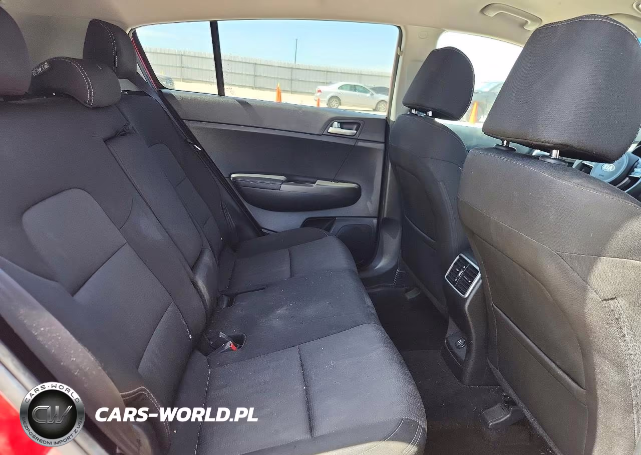2021 Kia Sportage Lx VIN:KNDPM3AC1M7937451 - 11