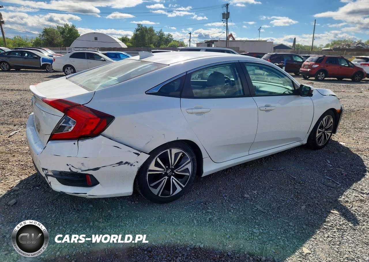 2016 Honda Civic Ex VIN:2HGFC1F3XGH637686 - 3