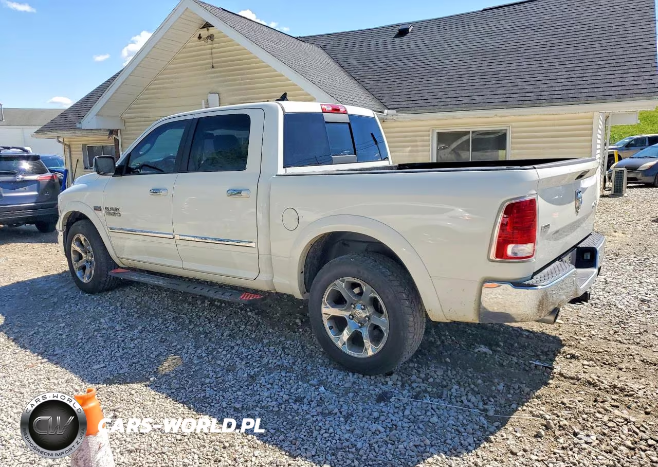 2017 Ram 1500 Laramie VIN:1C6RR7NTXHS719594 - 2