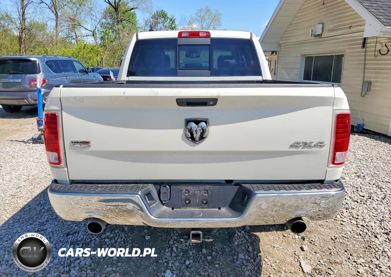 2017 Ram 1500 Laramie VIN:1C6RR7NTXHS719594 - 6