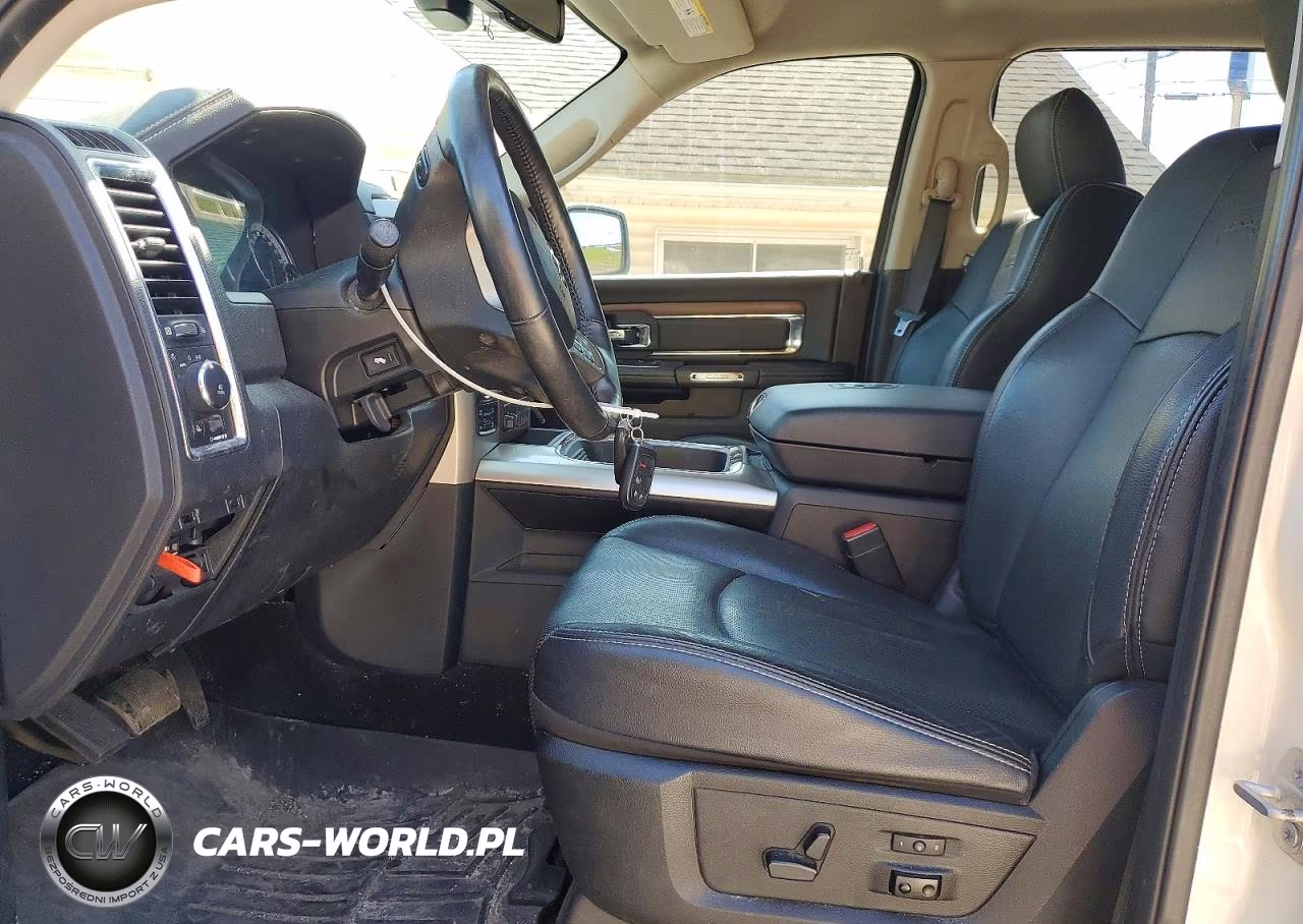 2017 Ram 1500 Laramie VIN:1C6RR7NTXHS719594 - 7