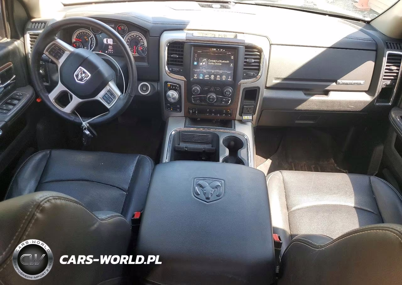 2017 Ram 1500 Laramie VIN:1C6RR7NTXHS719594 - 8