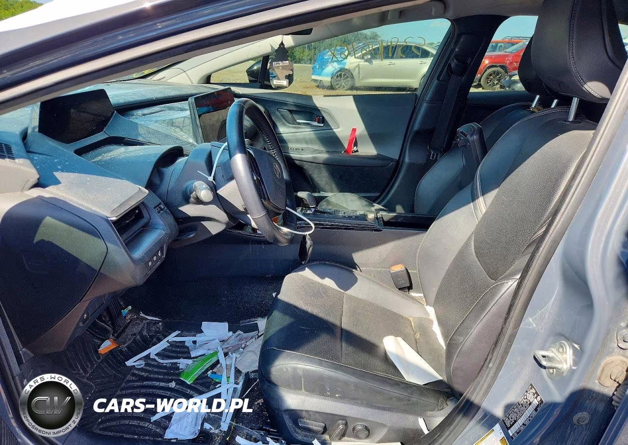 2024 Toyota Prius Xle VIN:JTDACAAU9R3024456 - 7
