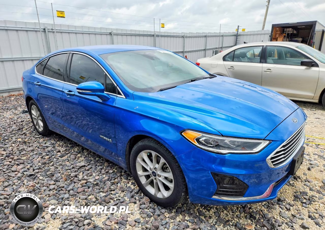 2019 Ford Fusion Sel VIN:3FA6P0MU4KR123747 - 4