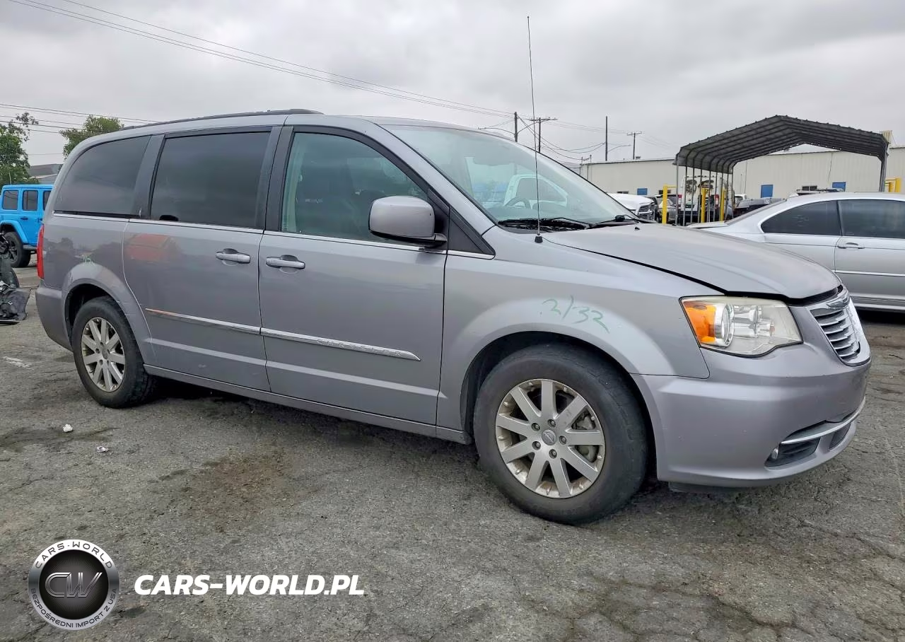 2014 Chrysler Town & Country Touring VIN:2C4RC1BG4ER434935 - 4