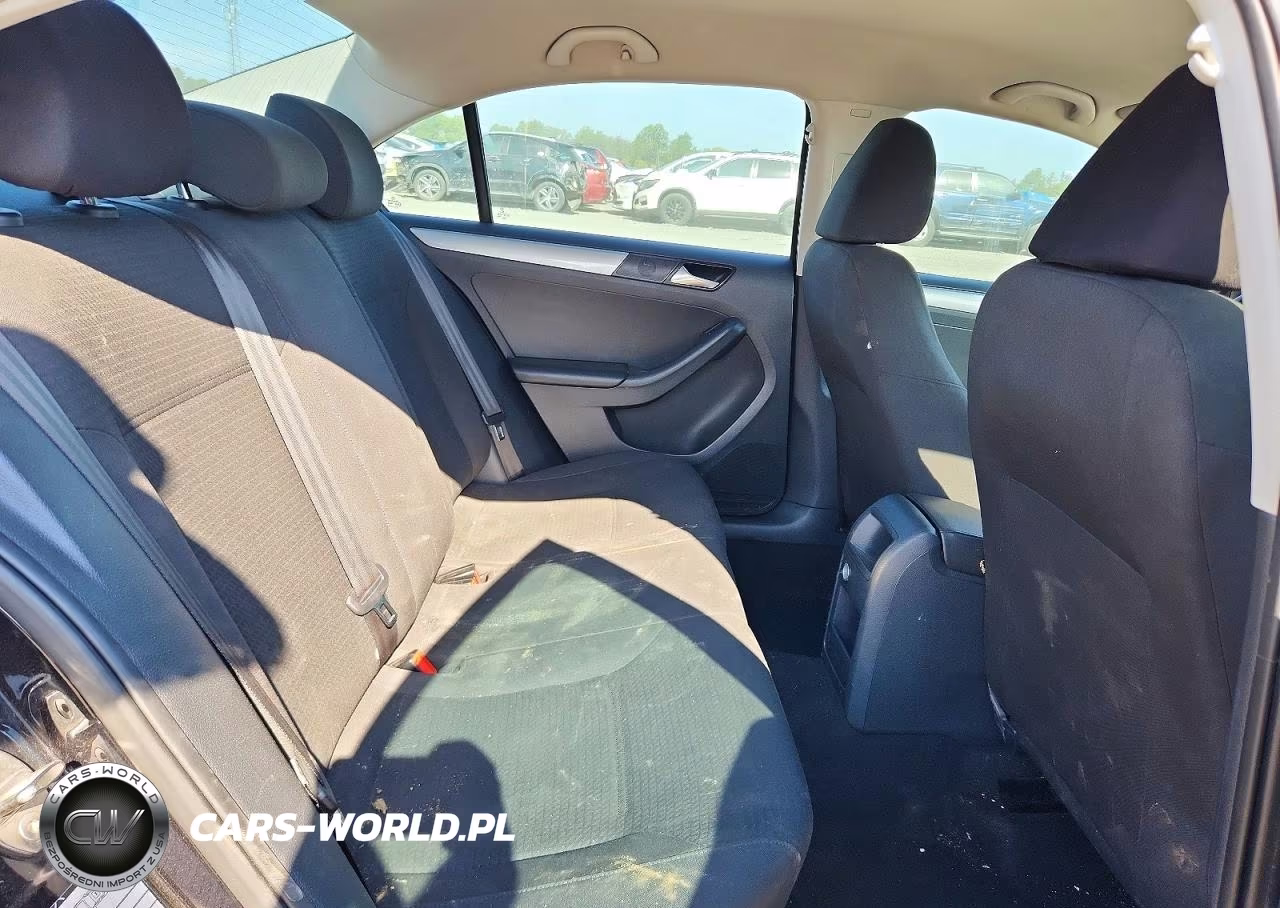 2016 Volkswagen Jetta Se VIN:3VWD67AJ3GM335595 - 10