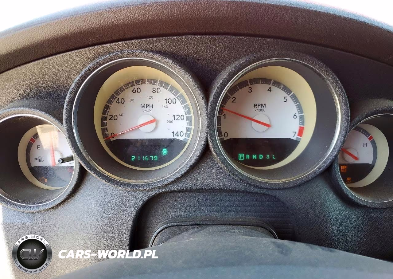 2008 Dodge Charger VIN:2B3KA43G98H196437 - 9