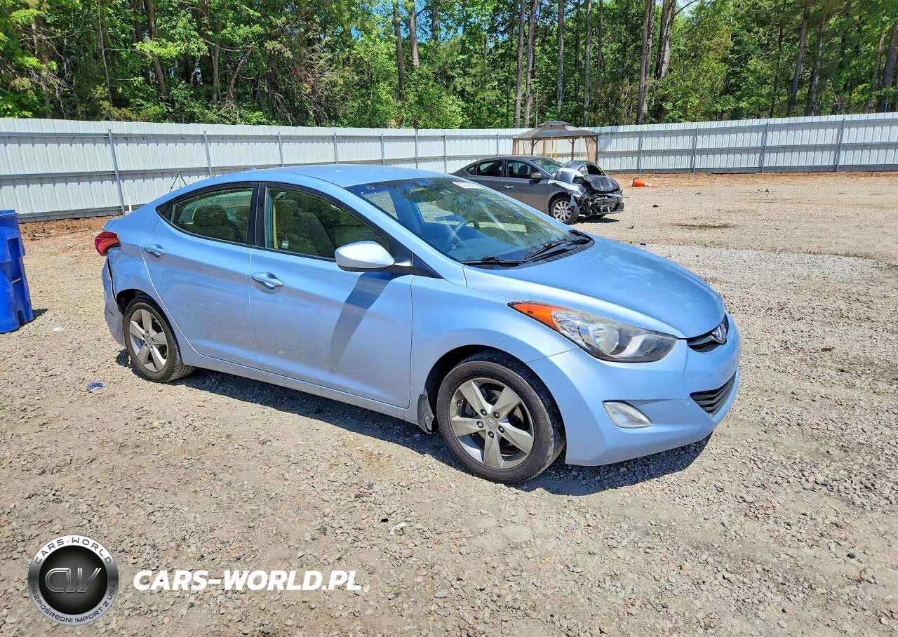 2012 Hyundai Elantra Gls VIN:KMHDH4AE8CU425034 - 4