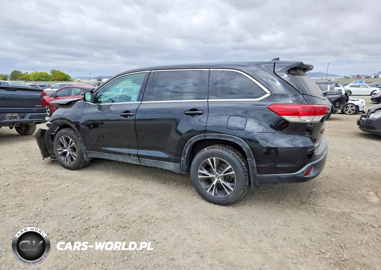 2019 Toyota Highlander Le Plus VIN:5TDZZRFH9KS314227 - 2