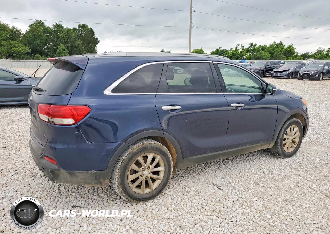 2016 Kia Sorento Lx V6 VIN:5XYPG4A56GG002495 - 3
