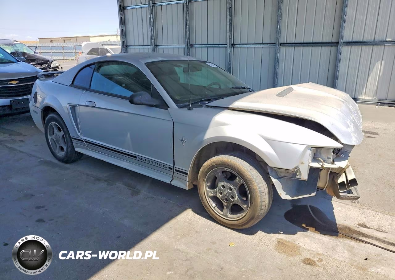 2001 Ford Mustang VIN:1FAFP40421F109841 - 4