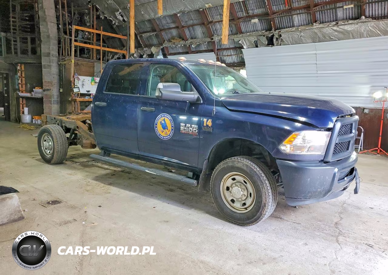 2018 Ram 2500 St VIN:3C6TR5HT8JG204872 - 4