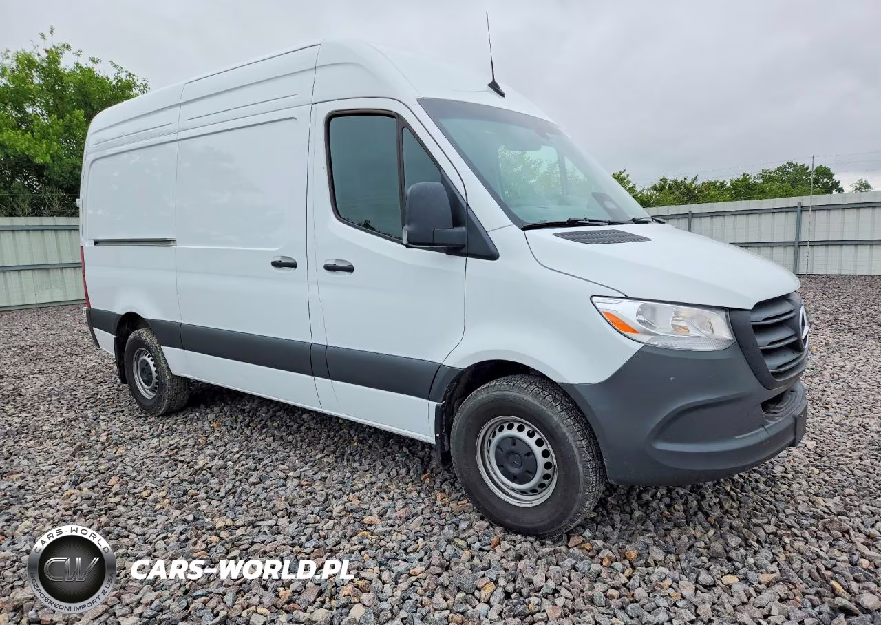 2025 Mercedes-Benz Sprinter 2500 VIN:W1Y4NBHY2ST199624 - 4
