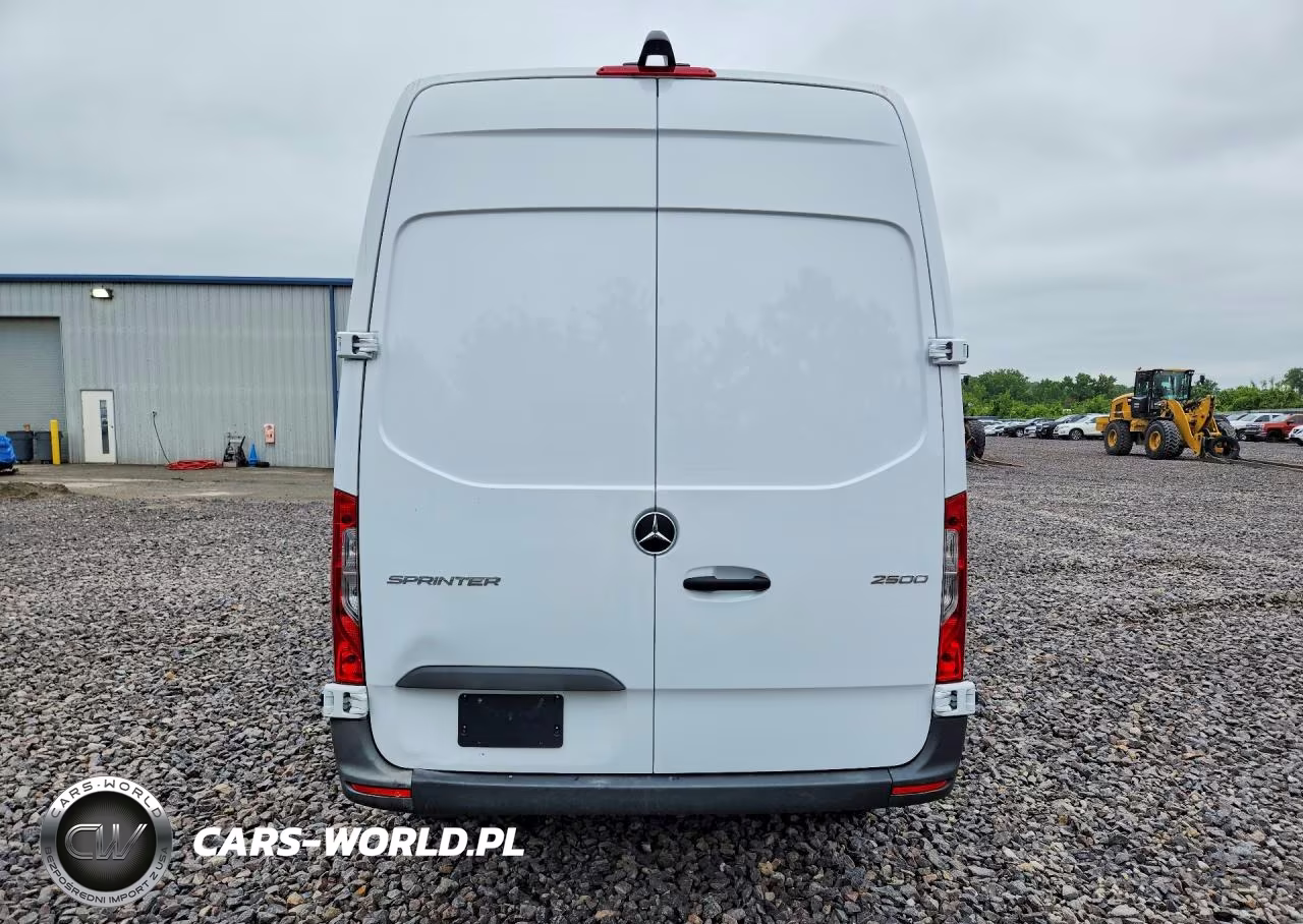2025 Mercedes-Benz Sprinter 2500 VIN:W1Y4NBHY2ST199624 - 6