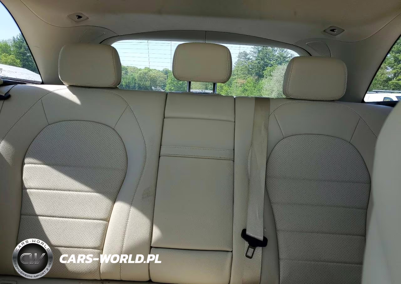 2018 Mercedes-Benz Glc 300 4Matic VIN:WDC0G4KBXJV040327 - 10