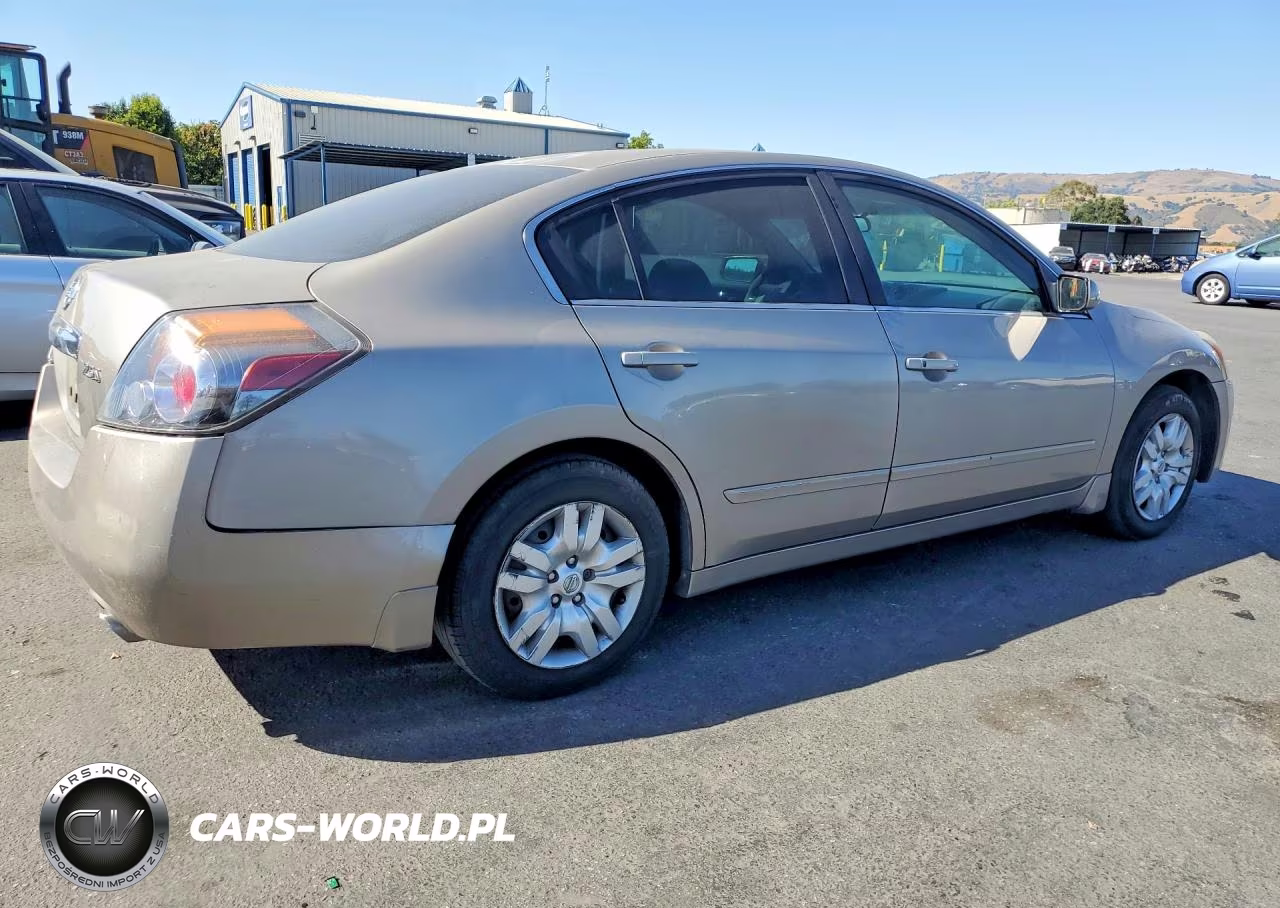 2012 Nissan Altima 2.5 VIN:1N4AL2AP0CN510137 - 3