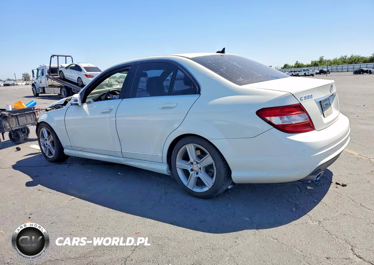 2011 Mercedes-Benz C VIN:WDDGF5EB2BA515749 - 2