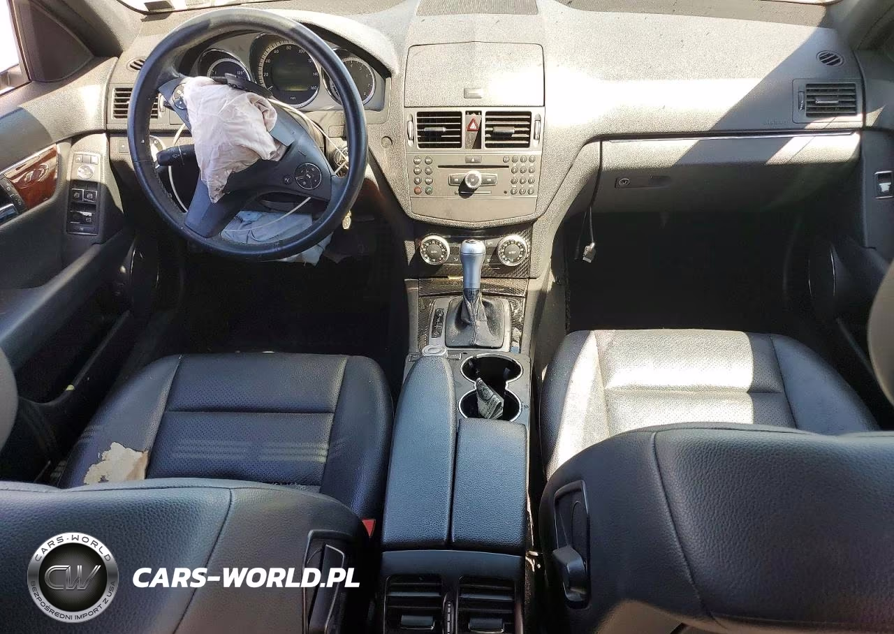 2011 Mercedes-Benz C VIN:WDDGF5EB2BA515749 - 8