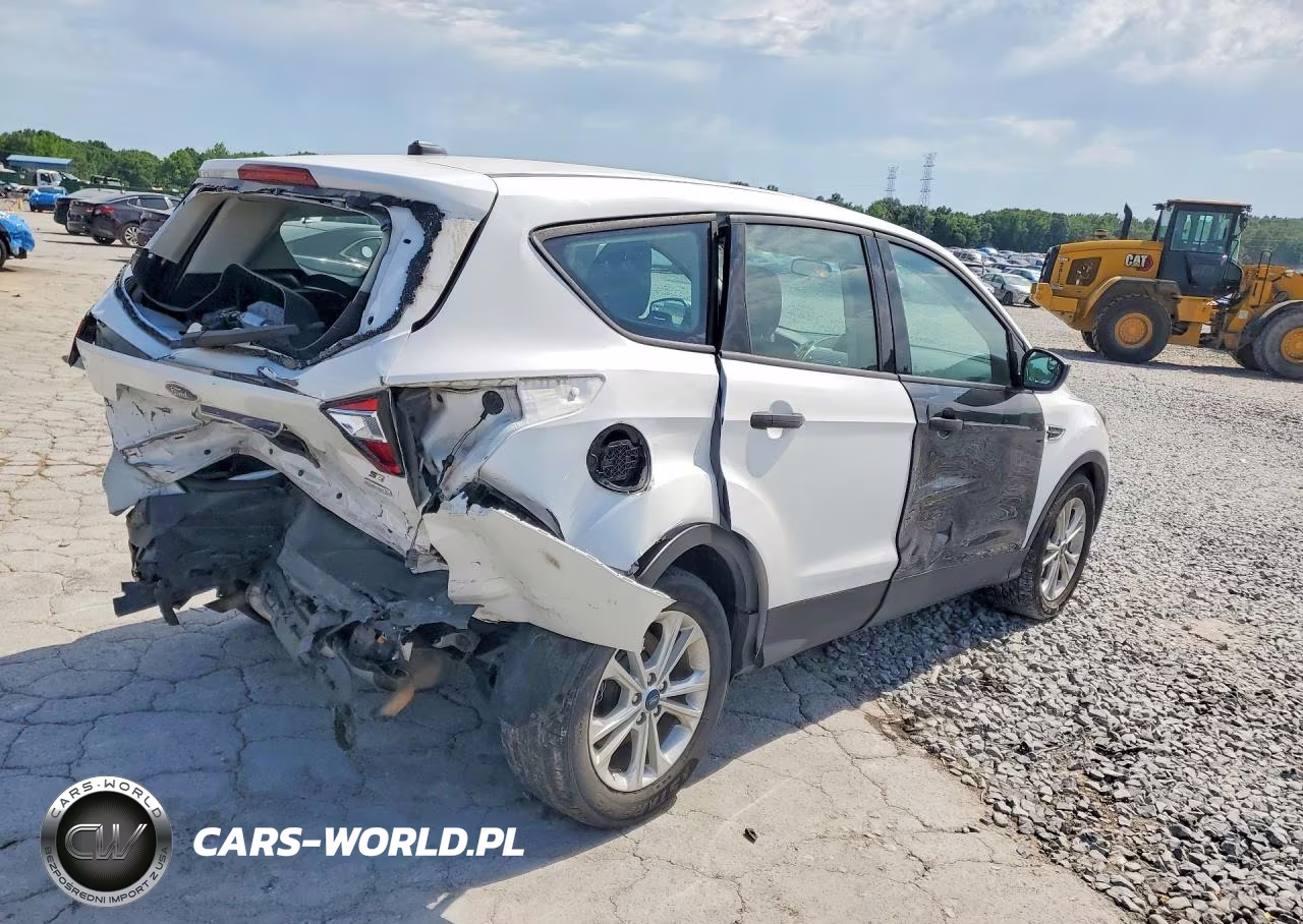 2019 Ford Escape S VIN:1FMCU0F78KUA10630 - 3