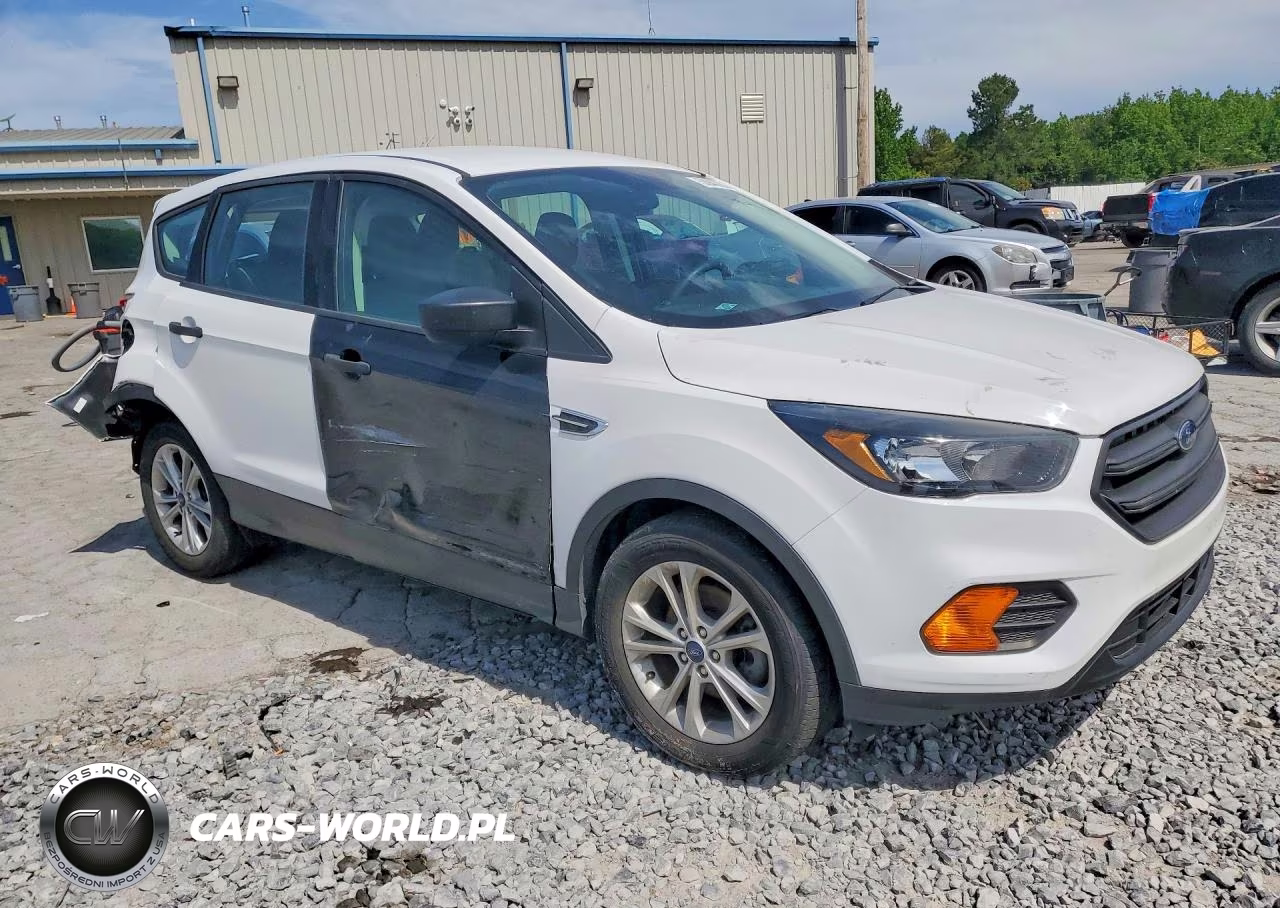 2019 Ford Escape S VIN:1FMCU0F78KUA10630 - 4