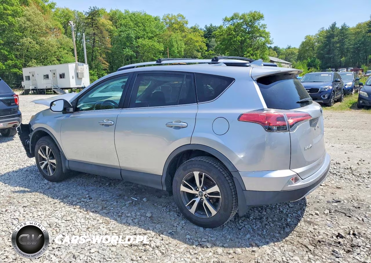 2016 Toyota Rav4 Xle VIN:2T3RFREV6GW502113 - 2