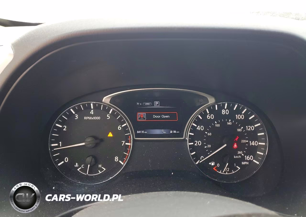 2016 Nissan Pathfinder Platinum VIN:5N1AR2MM6GC611349 - 9