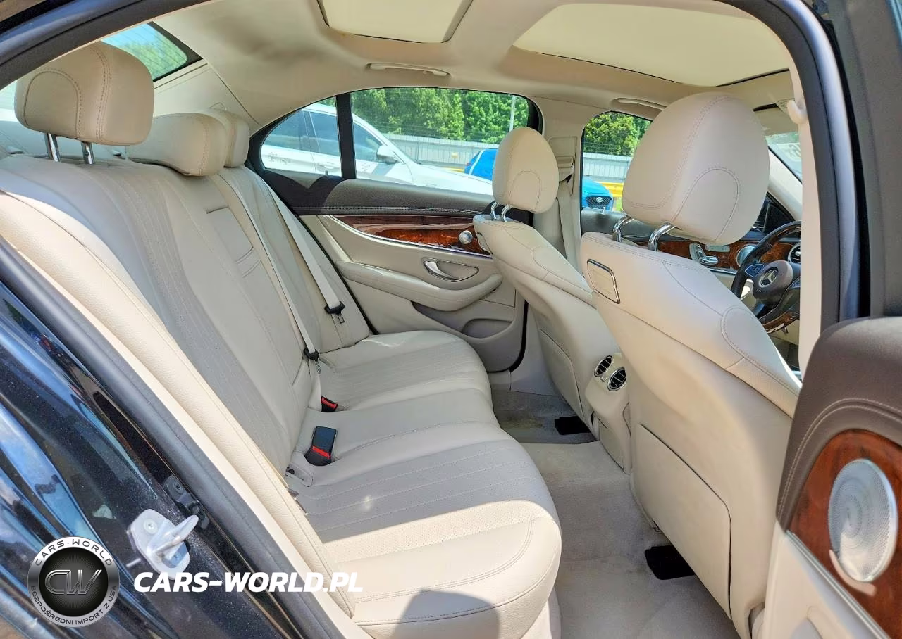 2018 Mercedes-Benz E 300 VIN:WDDZF4JB0JA446471 - 10