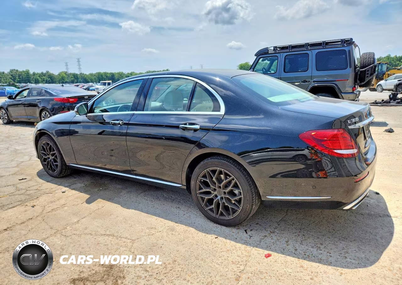 2018 Mercedes-Benz E 300 VIN:WDDZF4JB0JA446471 - 2