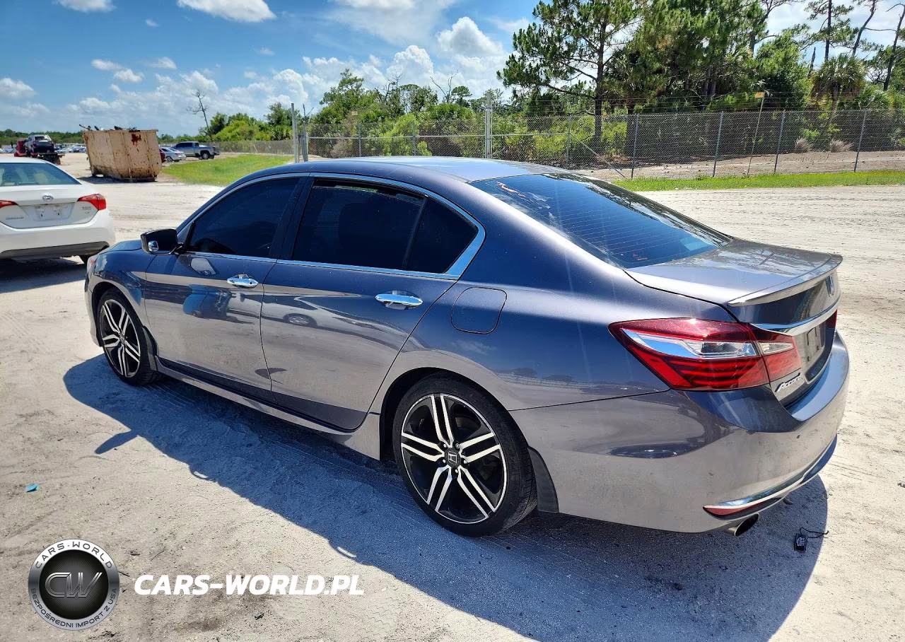 2017 Honda Accord Sport Special Edition VIN:1HGCR2F12HA045107 - 2